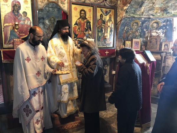 Крстопоклона недела