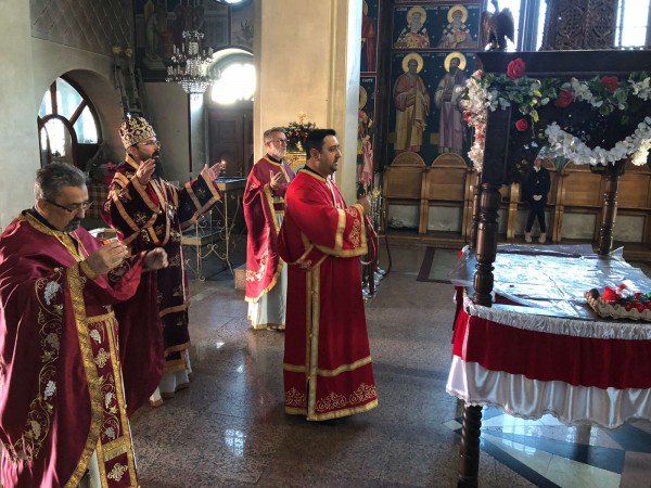 Вечерна со Василиева литургија