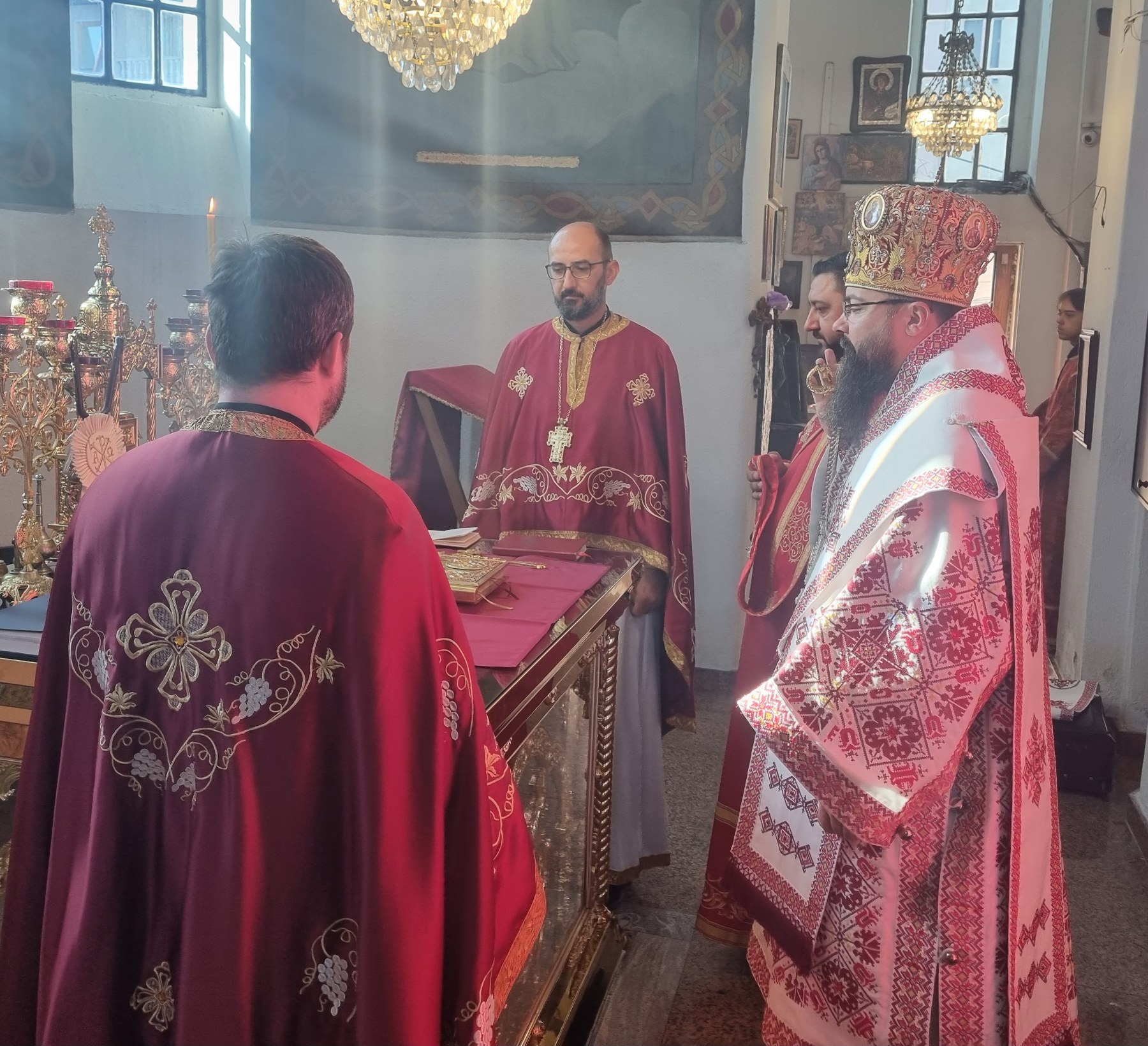 Претеча и Крстител Јован
