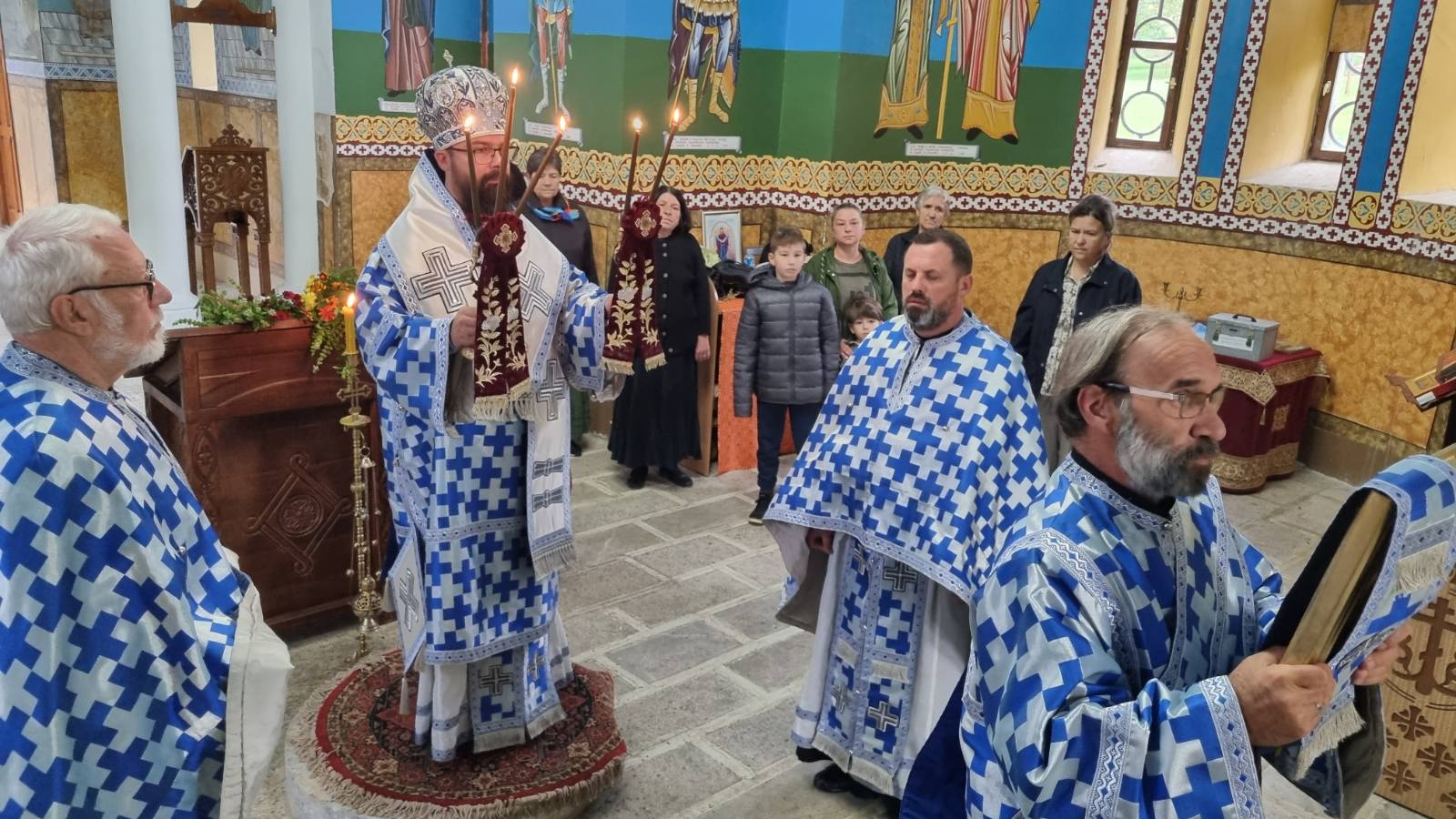 Воздвижение на чесниот и животворен Крст - Крстовден