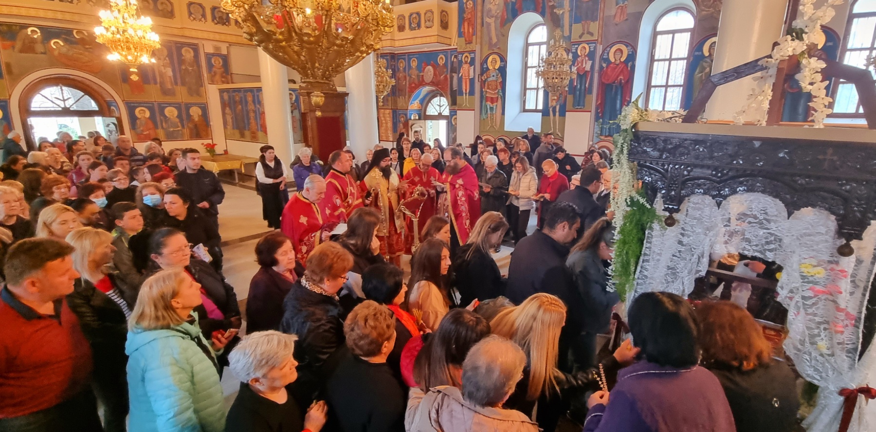 Боготелесното погребение и слегувањето во адот на Господа Бога и Спасителот наш Исус Христос,