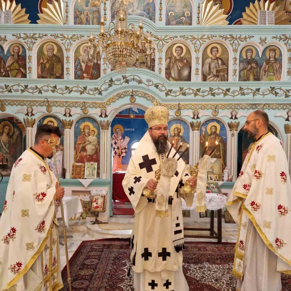 Cвети великомаченик, Чудотворец и победоносец Георгиј