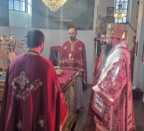 Претеча и Крстител Јован