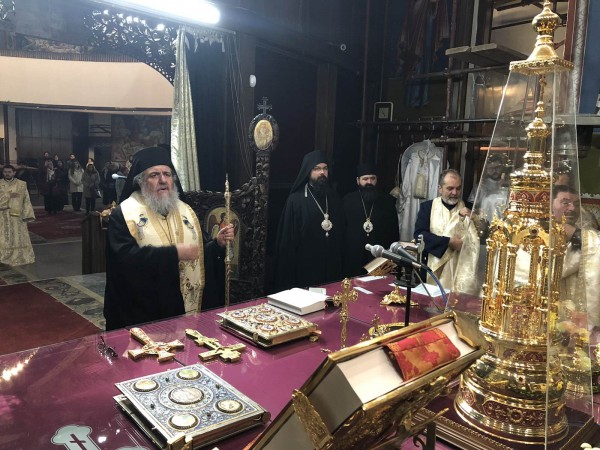 Вечерна богослужба по повод патрониот празник на МПЦ-ОА св.Климент Охридски.