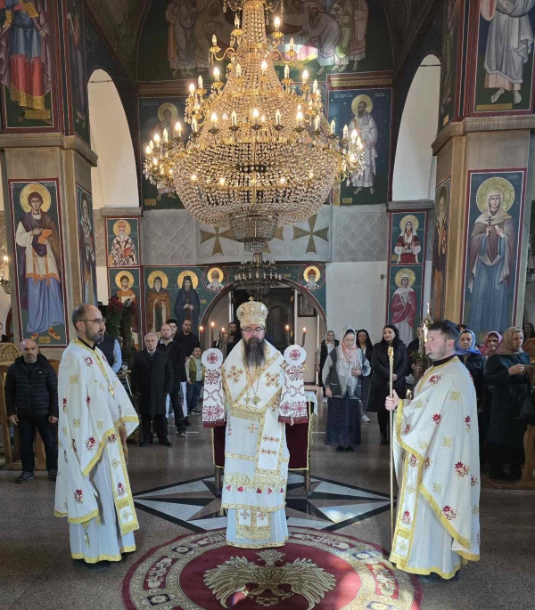 Воскресението на четиридневно упокоениот Лазар – Лазарева сабота